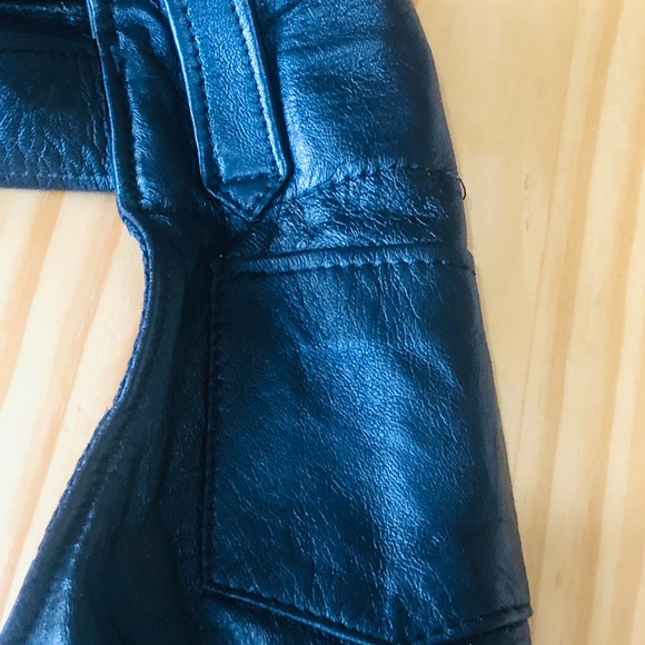 JUST US Women’s  Black Leather Riding Pants Chaps 2XL And Hat M/L - Picture 5 of 16